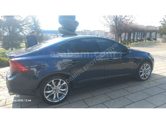 2011 MODEL VOLVO S60 2.0T