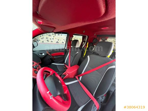 Sahibinden Renault Kangoo Multix 1.5 dCi Touch 2013 Model 