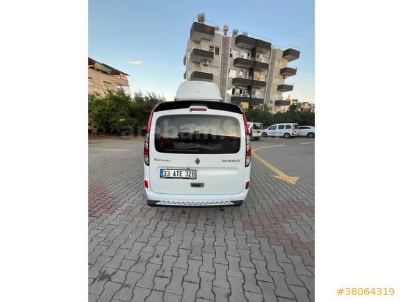 Sahibinden Renault Kangoo Multix 1.5 dCi Touch 2013 Model 