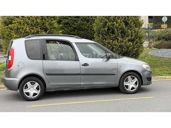 * SKODA ROOMSTER!!