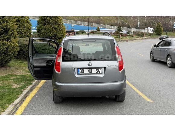 * SKODA ROOMSTER!!