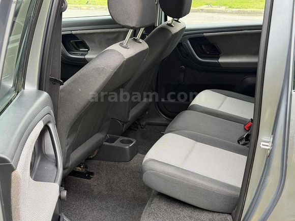 * SKODA ROOMSTER!!