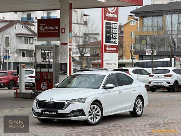 2024 SKODA OCTAVİA 1.5 E TEC PREMIUM 47.000 KM HATASIZ BOYASIZ