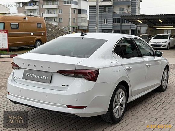 2024 SKODA OCTAVİA 1.5 E TEC PREMIUM 47.000 KM HATASIZ BOYASIZ