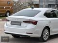 2024 SKODA OCTAVİA 1.5 E TEC PREMIUM 47.000 KM HATASIZ BOYASIZ