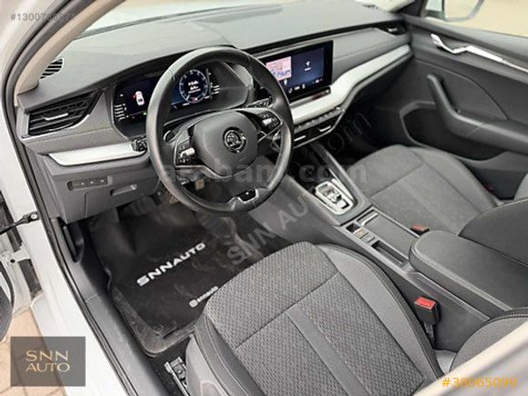 2024 SKODA OCTAVİA 1.5 E TEC PREMIUM 47.000 KM HATASIZ BOYASIZ