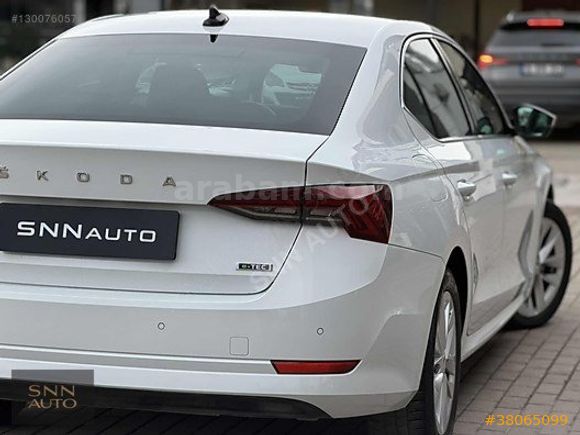 2024 SKODA OCTAVİA 1.5 E TEC PREMIUM 47.000 KM HATASIZ BOYASIZ