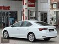 2024 SKODA OCTAVİA 1.5 E TEC PREMIUM 47.000 KM HATASIZ BOYASIZ
