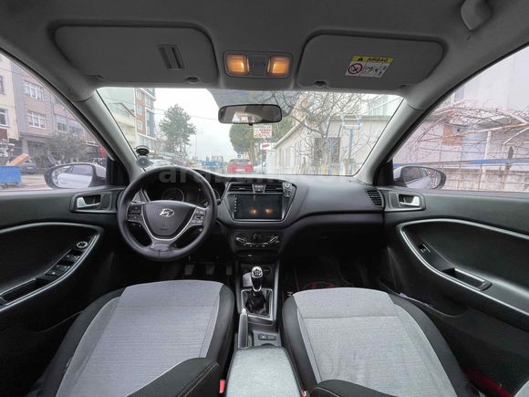 Sahibinden Hyundai i20 1.4 CRDi Style 2015 Model 