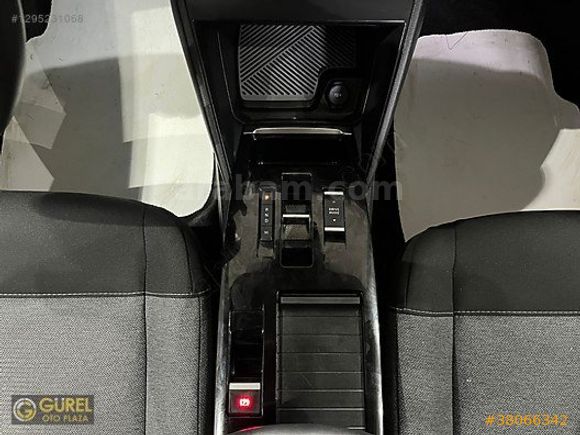 Galeriden Citroen C4 X 1.2 PureTech Feel Bold 2023 Model İzmir