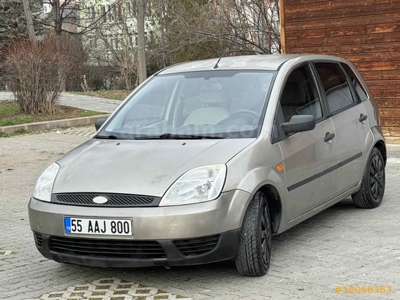 Sahibinden Ford Fiesta 1.4 TDCi Comfort 2004 Model Ankara 243.000 km Bej