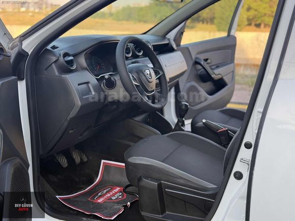 BEYGÜVEN AUTO'DAN 2020 MODEL DİZEL MASRAFSIZ DUSTER 4X4