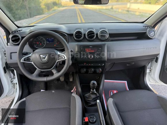 BEYGÜVEN AUTO'DAN 2020 MODEL DİZEL MASRAFSIZ DUSTER 4X4