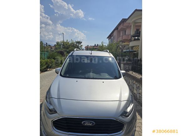 Galeriden Ford Tourneo Connect 1.5 EcoBlue Titanium 2020 Model Muğla