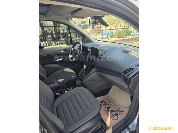 Galeriden Ford Tourneo Connect 1.5 EcoBlue Titanium 2020 Model Muğla