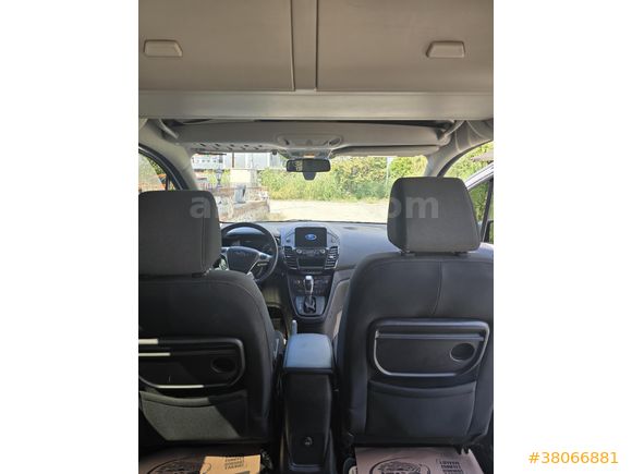 Galeriden Ford Tourneo Connect 1.5 EcoBlue Titanium 2020 Model Muğla