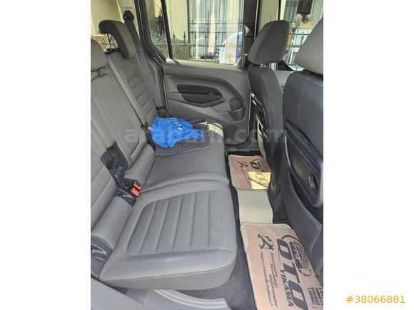 Galeriden Ford Tourneo Connect 1.5 EcoBlue Titanium 2020 Model Muğla