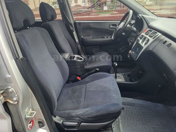 2003 model hrv 1.6 benzin lpg 4 çeker