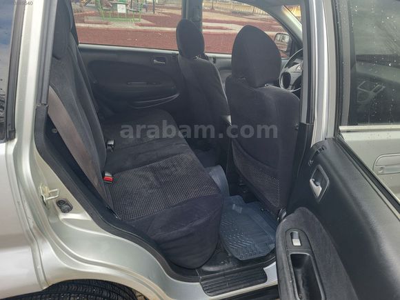 2003 model hrv 1.6 benzin lpg 4 çeker