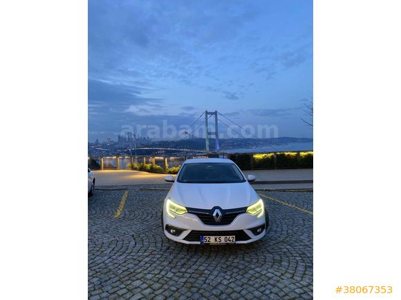Sahibinden Renault Megane 1.5 dCi Touch 2017 Model  145.000 km Beyaz