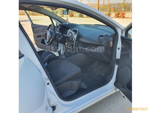 Sahibinden Renault Clio 0.9 TCe Joy 2020 Model
