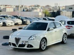 Sahibinden Alfa Romeo Giulietta 1.6 JTD Progression Plus 2013 Model Ankara 180.000 km Beyaz