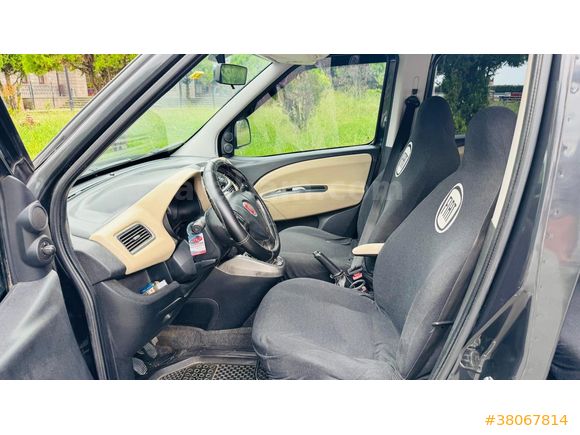 Sahibinden Fiat Doblo Combi 1.6 Multijet Premio 2010 Model  258000 km Siyah