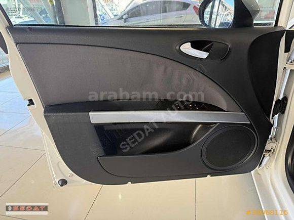 2011 SEAT LEON 1.6 TDİ CR STYLE OTOMATİK VİTES