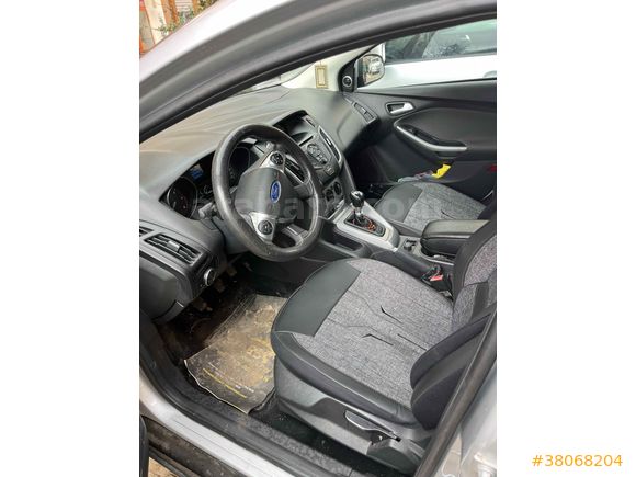 Sahibinden Ford Focus 1.6 Trent 2013 Model Kilis 235.000 km Gri