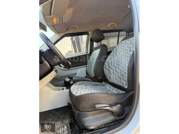 2008 MODEL SKODA FABİA DİZEL MANUEL DOST MALI