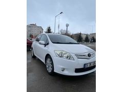 Sahibinden Toyota Auris 1.33 Comfort 2011 Model Erzurum 164.000 km Beyaz