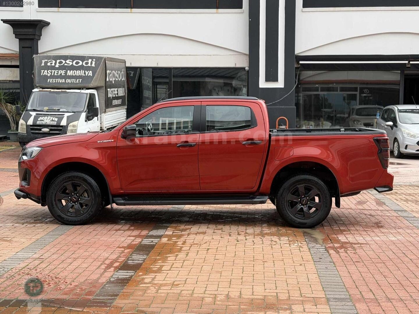 2024 MODEL D-MAX 1.9 D V CROSS 20 BIN KM BOYASIZ TAKAS OLUR 5