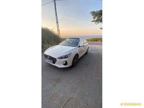 Sahibinden Hyundai i30 1.6 CRDi Elite 2017 Model