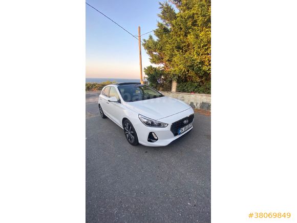 Sahibinden Hyundai i30 1.6 CRDi Elite 2017 Model