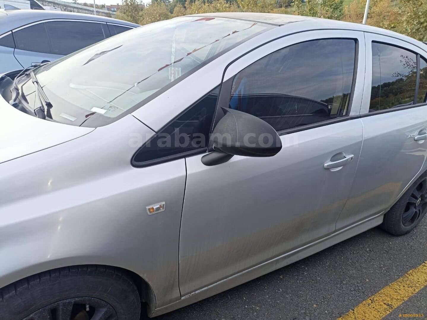 Sahibinden Opel Corsa 1.4 Twinport Enjoy 2009 Model İstanbul 228.500 km Gri 3