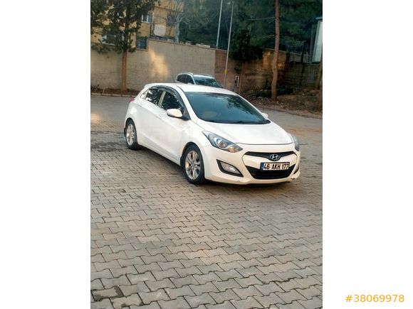Sahibinden Hyundai i30 1.6 GDI. 6 vites  Manuel Style 2013 Model