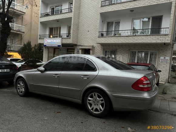 EMSALSIZ TRDE TEK 2004 E200 Kompresör Elegance 150binde
Hatasız