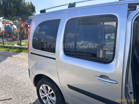 Sahibinden Renault Kangoo Multix 1.5 dCi Touch 2016 Model 