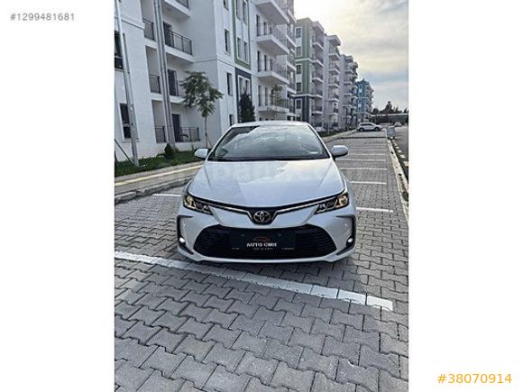 AUTO CMR'DEN 2022 COROLLA 1.5 DREAM OTOMATİK 71 BİNDE