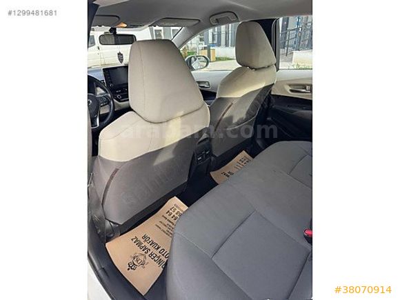 AUTO CMR'DEN 2022 COROLLA 1.5 DREAM OTOMATİK 71 BİNDE