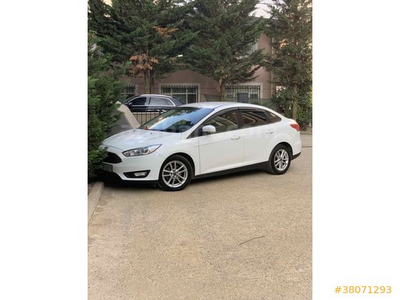 Sahibinden Ford Focus 1.6 TDCi Trend X 2015 Model Beyaz