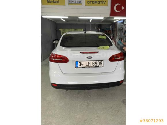 Sahibinden Ford Focus 1.6 TDCi Trend X 2015 Model Beyaz