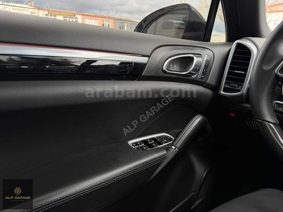 PORSCHE-CAYENNE-BAYİ-FACELİFT-AİRMATİC-VAKUM-CHRONO-KARBON