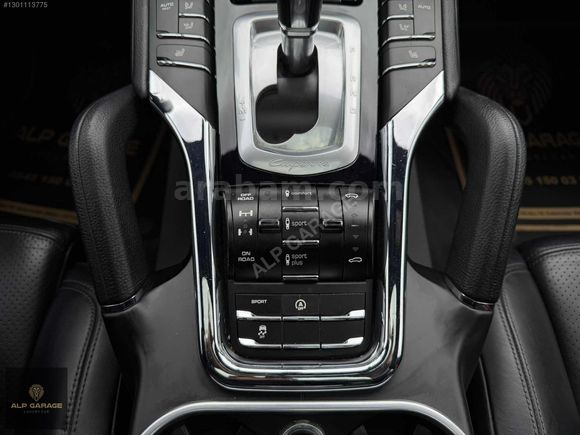 PORSCHE-CAYENNE-BAYİ-FACELİFT-AİRMATİC-VAKUM-CHRONO-KARBON
