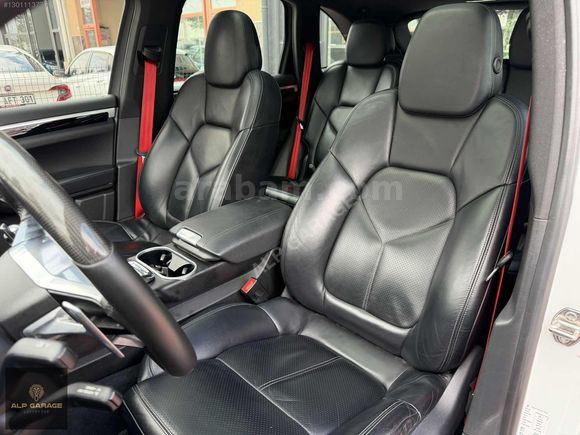 PORSCHE-CAYENNE-BAYİ-FACELİFT-AİRMATİC-VAKUM-CHRONO-KARBON