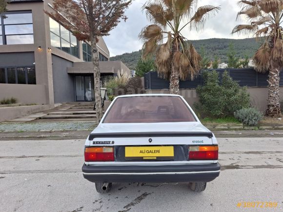 ALİ GALERİDEN 94 MODEL RENAULT 9 SPRİNG MASRAFSIZ