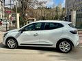 MANUEL  Renault Clio 1.0 TCe Evolution 2025 Model 