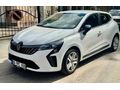 MANUEL  Renault Clio 1.0 TCe Evolution 2025 Model 