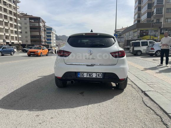 Sahibinden Renault Clio 1.5 dCi Touch 2015 Model 