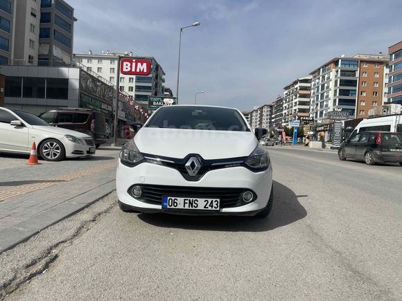 Sahibinden Renault Clio 1.5 dCi Touch 2015 Model 